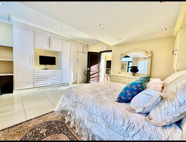 4 BEDROOM HOUSE FOR SALE IN ASPEN HILLS